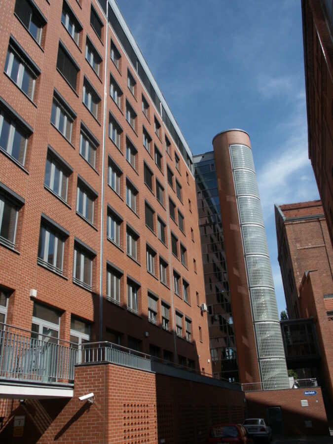 Frei gestaltbare Büro/Gewerbefläche im historischen GSG Hof an der Spree in Berlin-Charlottenburg - Hofansicht