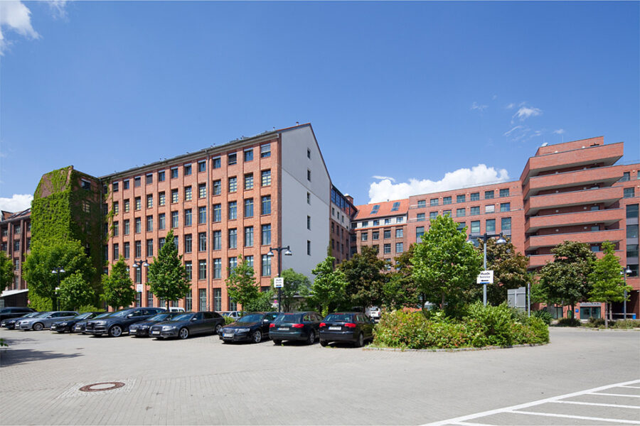 Bürofläche, 4 Räume, in Berlin-Charlottenburg, Glasfasernetz, Zwischennutzung bis Dezember 2024 - Hofansicht