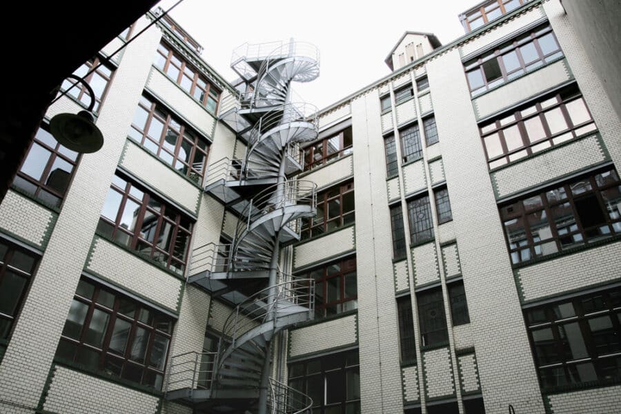 Open Space - große Fläche mit viel Tageslicht in Berlin-Kreuzberg - Objektansicht